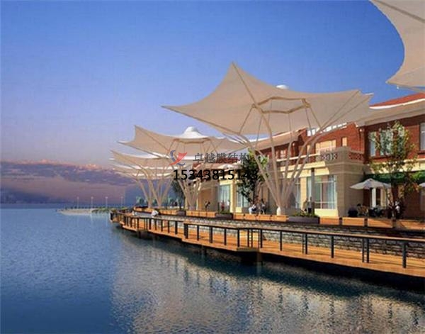 ?？?font color='red'>膜結構景觀(guān)</font>