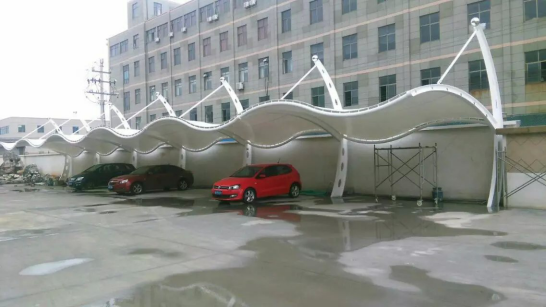 <font color='red'>膜結構車(chē)棚</font>的安裝方法