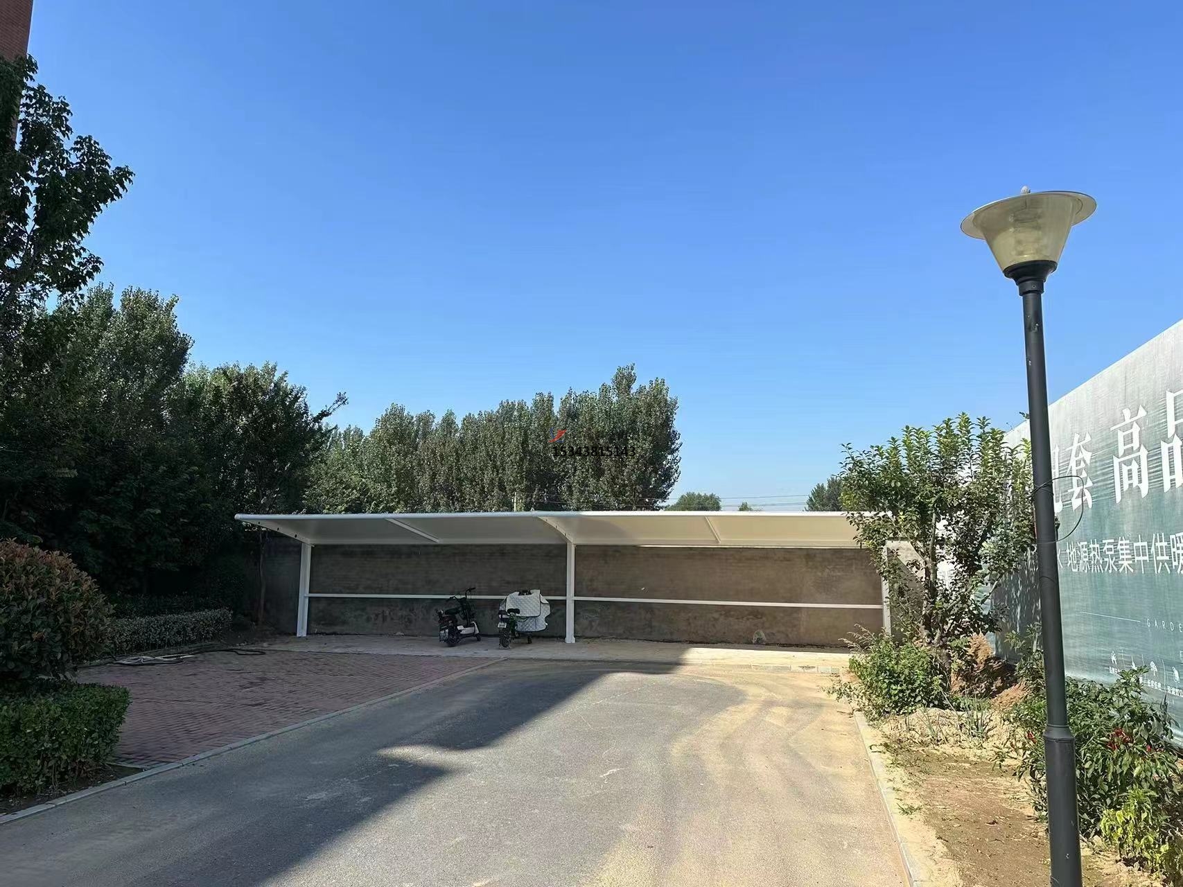 <font color='red'>膜結構車(chē)棚</font>選顏色該如何選擇呢？