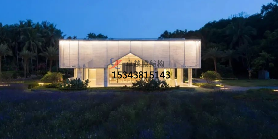 融新于舊，與時(shí)并進(jìn)---<font color='red'>張拉膜結構</font>