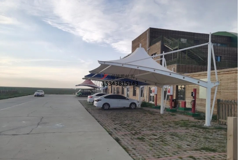 洛陽(yáng)<font color='red'>膜結構公司</font>洛陽(yáng)機動(dòng)車(chē)棚【專(zhuān)業(yè)廠(chǎng)家】