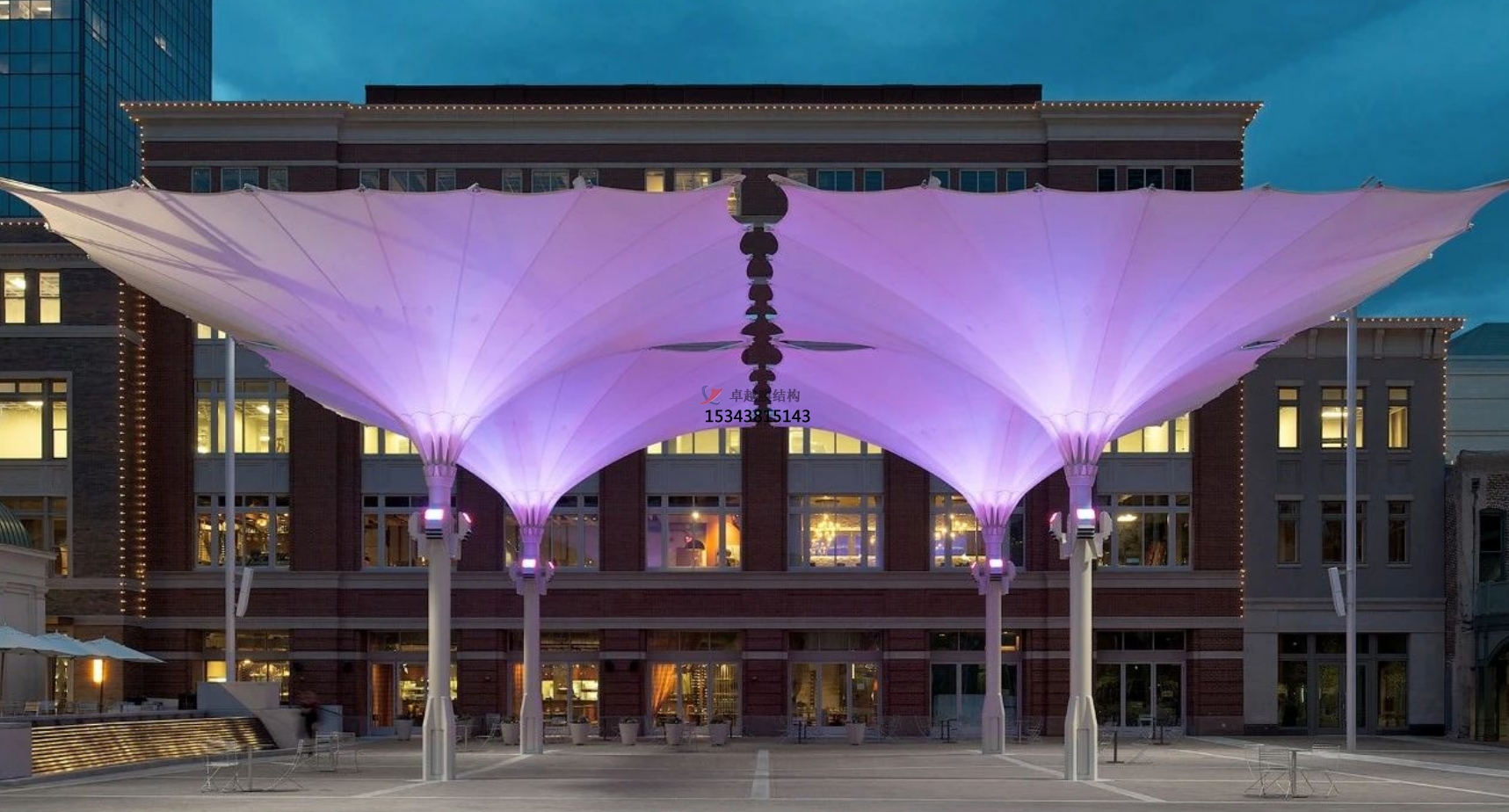 許昌商業(yè)街遮陽(yáng)棚——許昌<font color='red'>膜結構公司</font>【專(zhuān)業(yè)廠(chǎng)家】