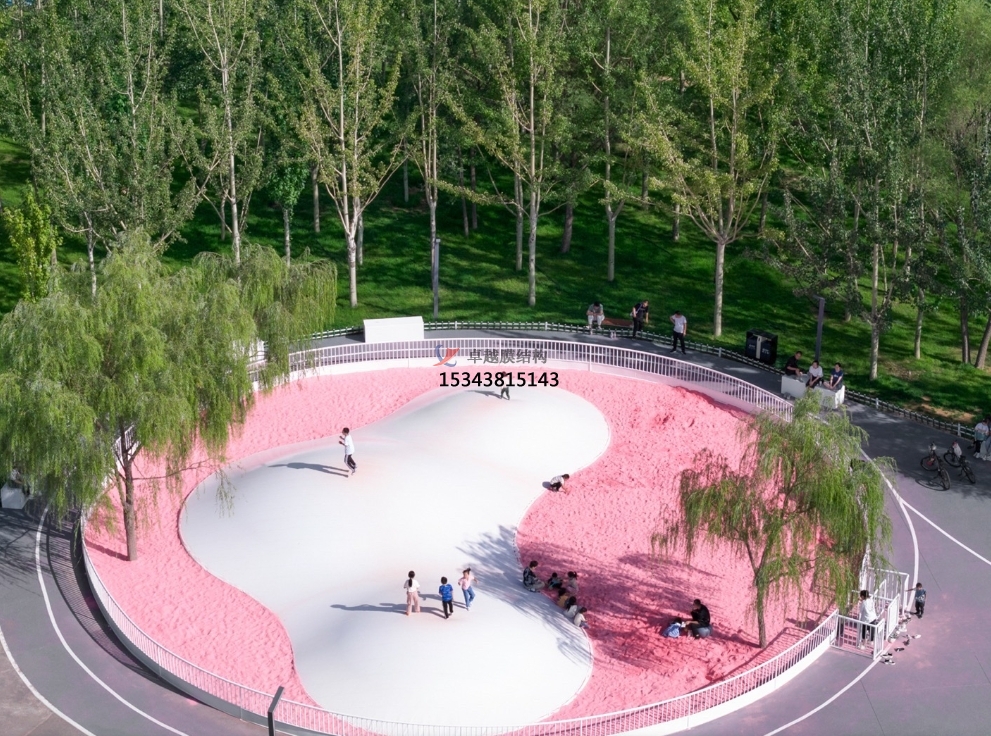 克拉瑪依<font color='red'>膜結構公司</font>【蹦蹦云膜結構】克拉瑪依膜結構廠(chǎng)家