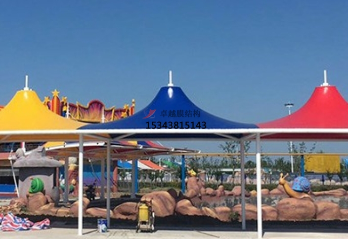 游樂(lè )場(chǎng)膜結構報價(jià)貴嗎