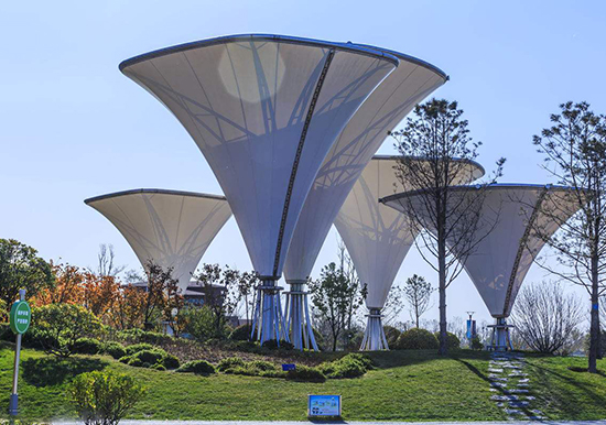 膜結構地下車(chē)庫入口